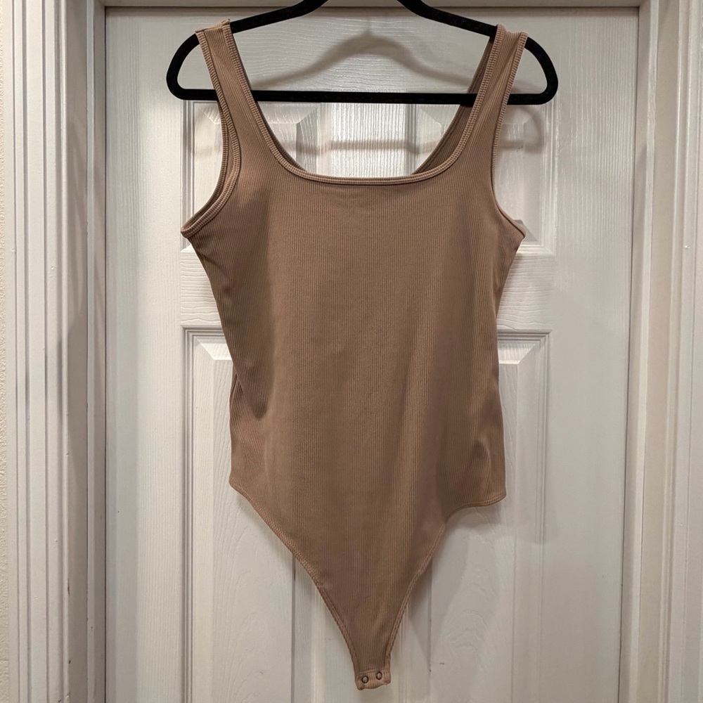 A&F Soft A&F collection Women’s XL Ribbed Tank Bodysuit in Taupe